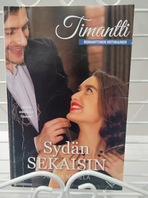 Sydän sekaisin- Jonna Mäkelä - Timantti