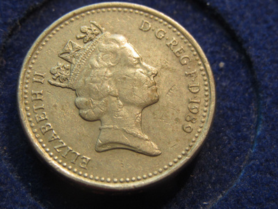 1 pound 1989. iso-Britannia