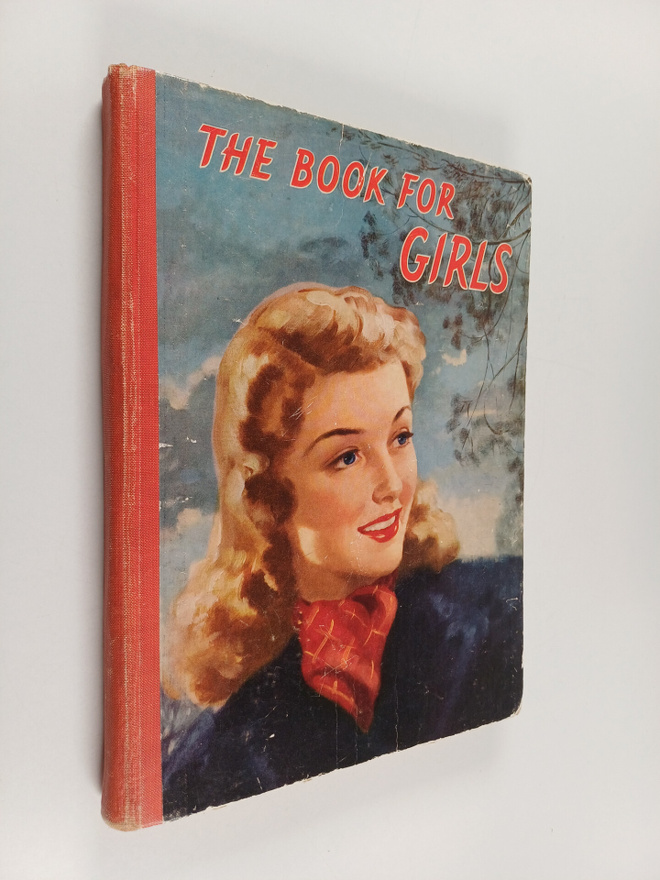 Lilian Chivers : The book for girls