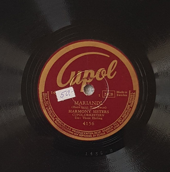 Savikiekko 1949 - Harmony Sisters - Cupol 4156