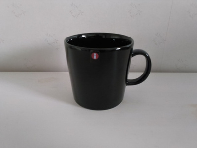 TEEMA MUKI 0,4 ltr musta • Iittala
