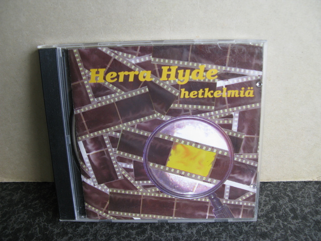 Herra Hyde:Hetkelmiä cd