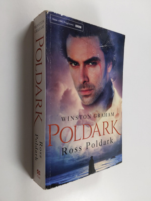 Winston Graham : Ross Poldark : a novel of Cornwall, 1783...