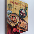 Parragon Staff : Complete Book of Vegetarian Cooking - pikkukuva 1