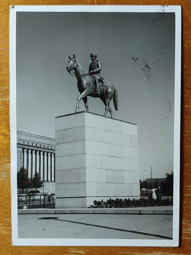 HELSINKI Mannerheimin ratsastajapatsas 1960