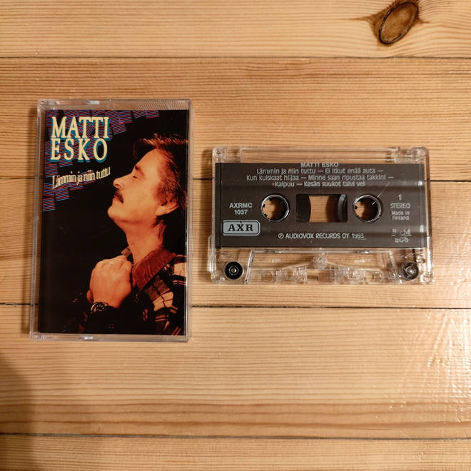 Matti Esko - Lämmin Ja Niin Tuttu c-kasetti