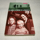 Laila Hietamies Kallis kotimaa   -pok - pikkukuva 1