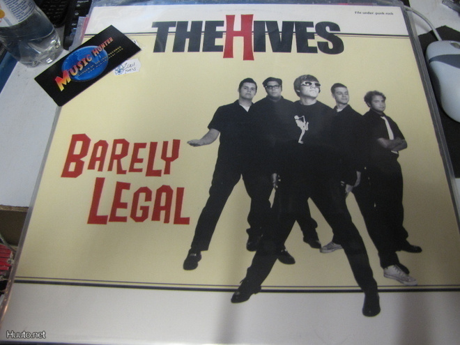 HIVES - BARELY LEGAL LP 2001 PAINOS m-/ex