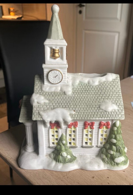 PartyLite Kirkko tuikkulyhty / kynttilätalo, posliinia