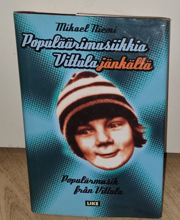 KIRJA Mikael Niemi - Populäärimusiikkia