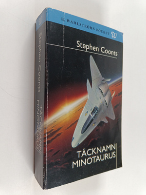 Stephen Coonts : Täcknamn minotaurus