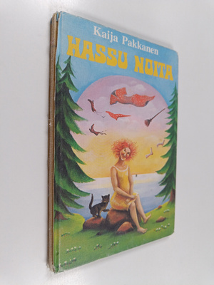 Kaija Pakkanen : Hassu noita ja muita saturunoja