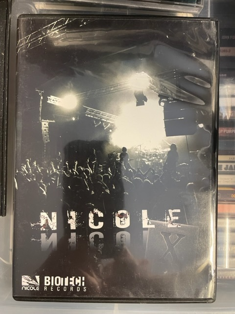 NICOLE - X  DVD (Rytmikorjaamo-Live + Bonus Material)
