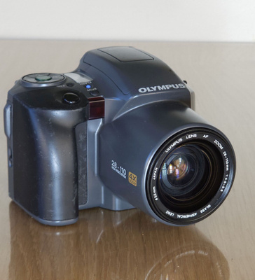 == Olympus IS100 film camera