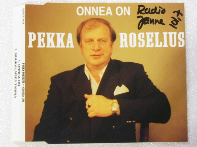 Pekka Roselius • Onnea on / Muukalaisen tarina CD-Single