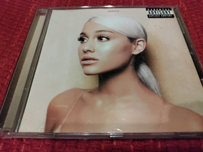 Ariana Grande : Sweetener