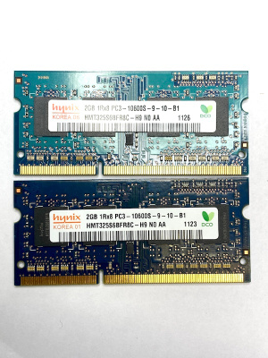 2 x 2gb PC3-10600S - 133Mhz läppäri muistit