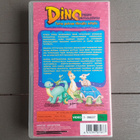 VHS: Dino Pikku Dinosaurus - Taivas Putoaa Vihreälle Niityll - pikkukuva 2