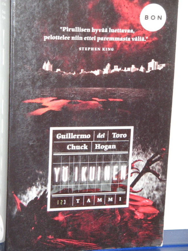 del Toro - Hogan : YÖ IKUINEN