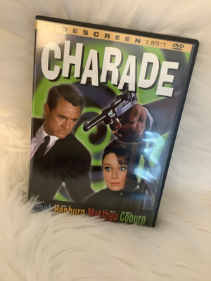 CHARADE (Wide Screen) Cary Grant Audrey Hepburn