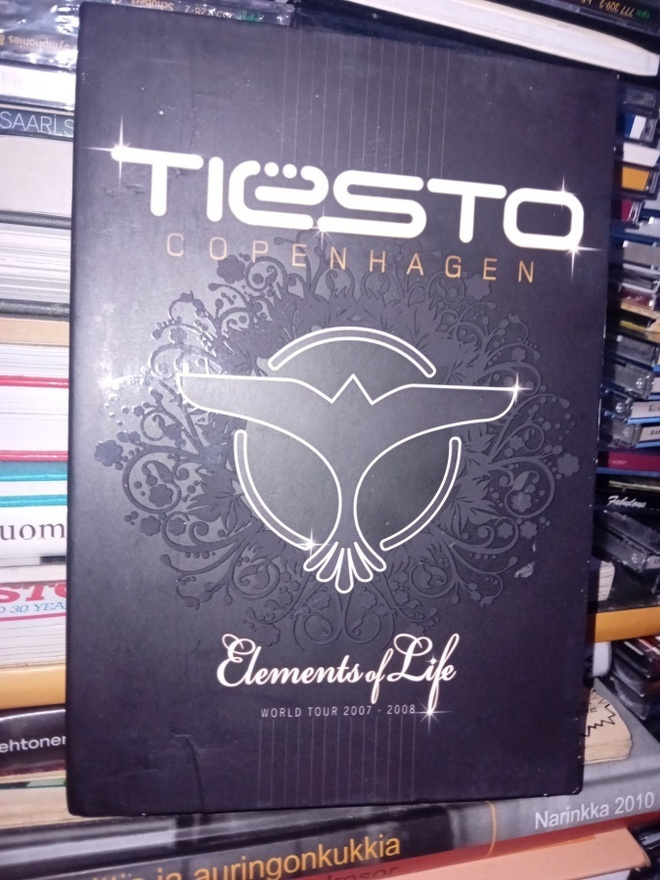 CD + DVD  : TIESTO : Elements of Life ( SIS POSTIKULU  )
