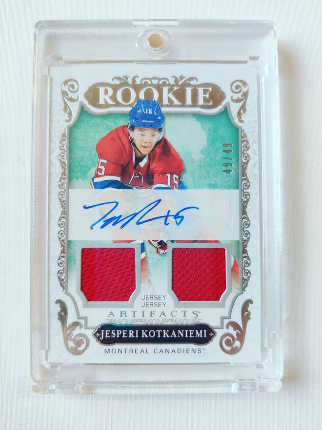 Jesperi Kotkaniemi - 18-19 Artifacts Rookie Auto Jersey /49