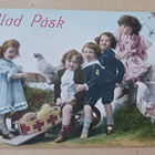 Lauma lapsia, kanoja ja munia, vanha Pääsiäispk, p. 1911 - pikkukuva 1