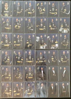 12-13 Espoo Blues Team Issue keräilykorttikokoa