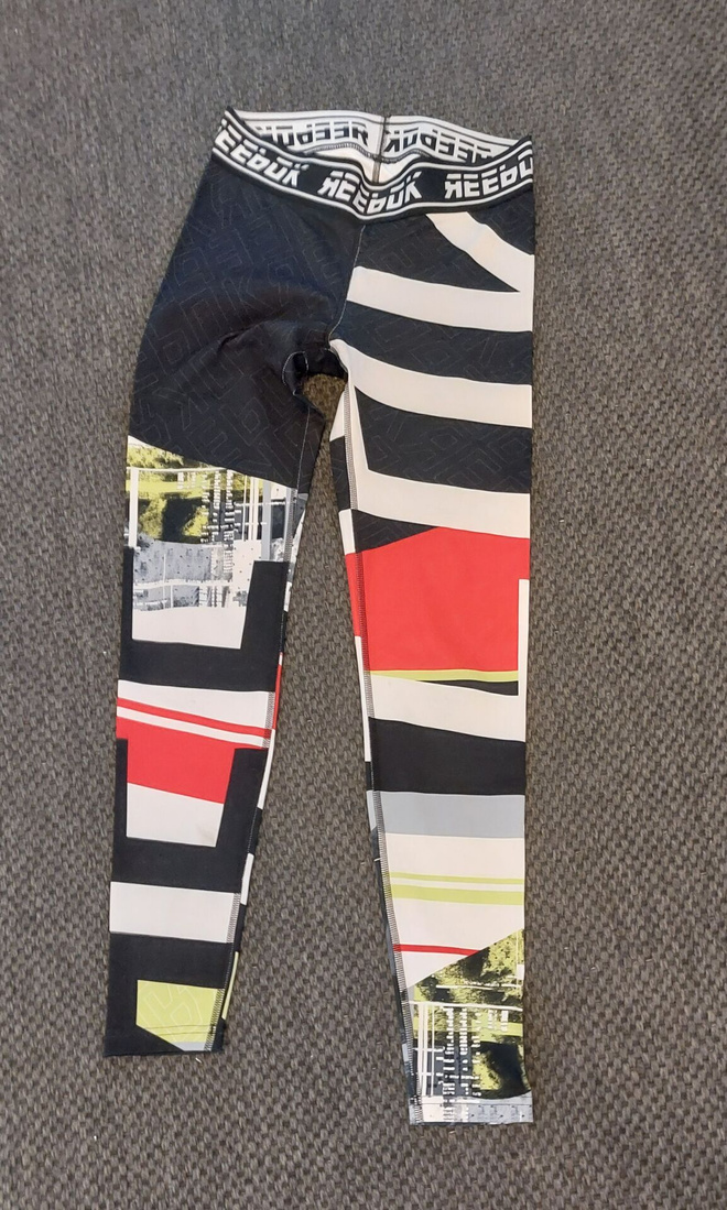 Reebok trikoot koko S , uudenveroiset