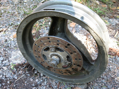 etuvanne Piaggio Zip