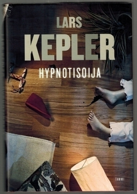 Lars Kepler : Hypnotisoija