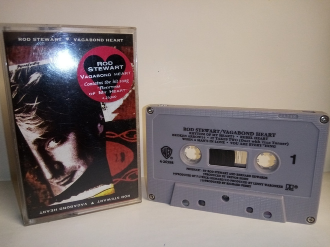 C-KASETTI Rod Stewart :  Vagabond Heart ( SIS POSTIKULU)