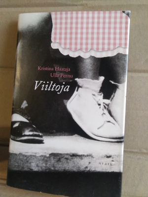 Kristina Haataja - Ulla Pernu: Viiltoja