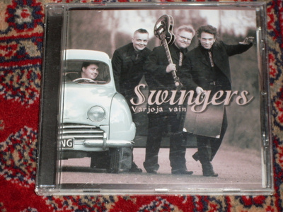 CD - SWINGERS - Varjoja Vain - 2003 pop iskelmä EX