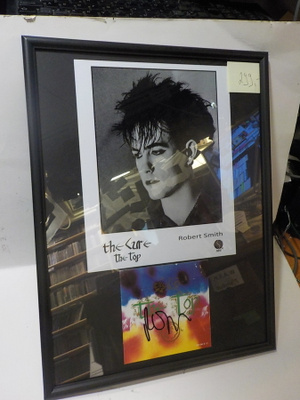 THE CURE TAULU ROBERT SMITHIN NIMMARILLA