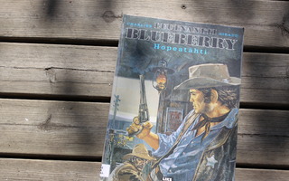 Giraud Luutnantti Blueberry 16 Hopeatähti