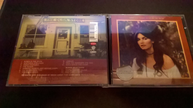 Emmylou Harris – Roses In The Snow