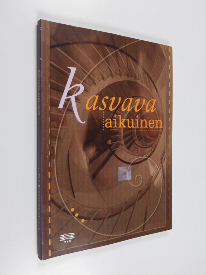 Ritva (toim.) Grönstrand : Kasvava aikuinen