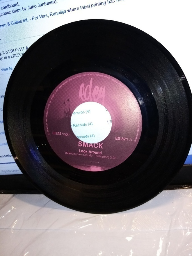 7" SMACK :  Look around / Trust on you ( SIS POSTIKULU  )