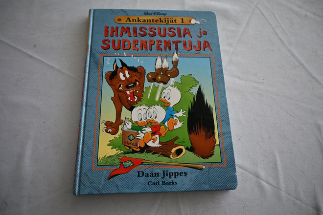 Ankantekijät 1: Ihmissusia ja sudenpentuj kovak. s.kuvakirj