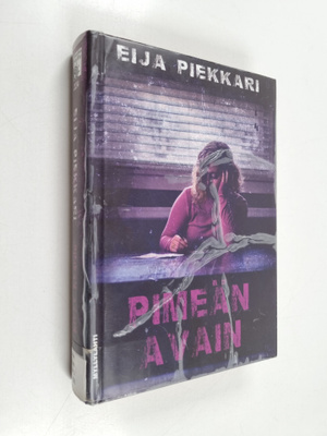 Eija Piekkari : Pimeän avain
