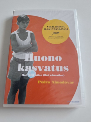 Huono Kasvatus (MUOVISSA)
