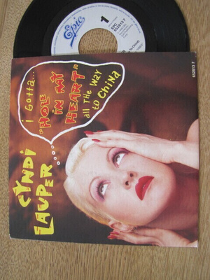 Cyndi Lauper Hole in my heart 7 45 hollanti 1988