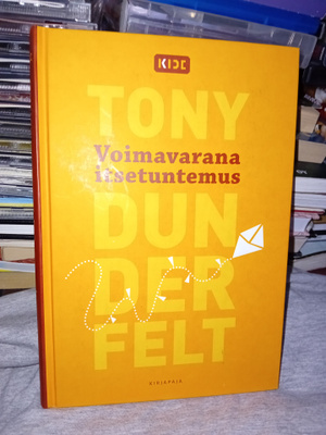 Dunderfelt  : Voimavarana itsetuntemus ( SIS POSTIKULU