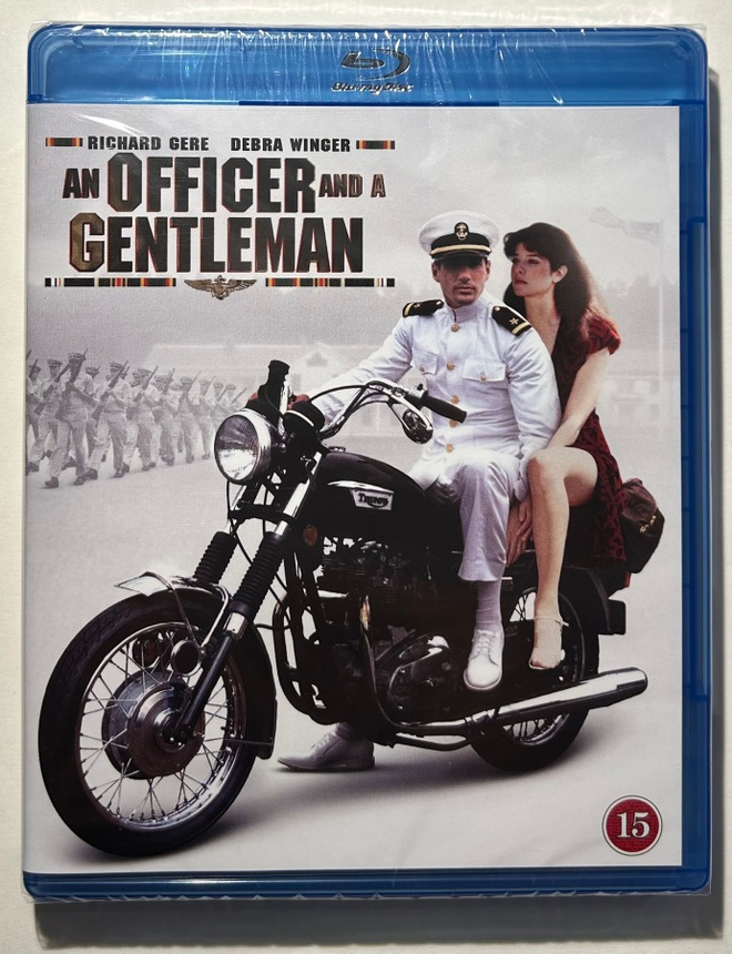 UPSEERI JA HERRASMIES - Blu-ray, uusi
