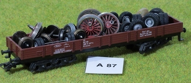 #A87 Märklin 4473 avolava + varaosia, H0, 1:87