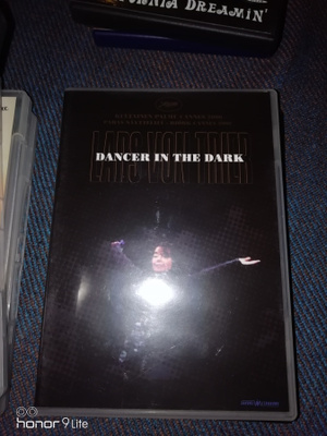 Dancer in the dark