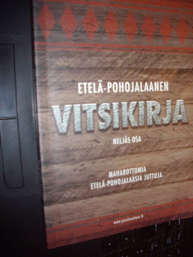 Etelä-Pohojalaanen vitsikirja 4  ( 2011 ) Sis. postikulun