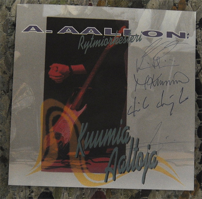 A. Aallon Rytmiorkesteri - Kuumia Aaltoja CD Nimmarit!