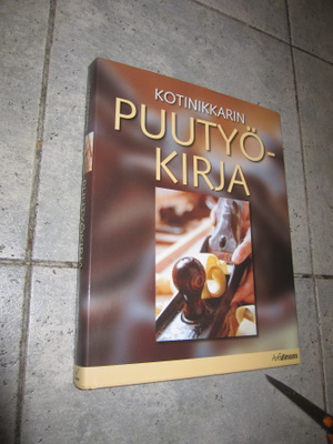KOTINIKKARIN PUUTYÖKIRJA ( uudenveroinen )
